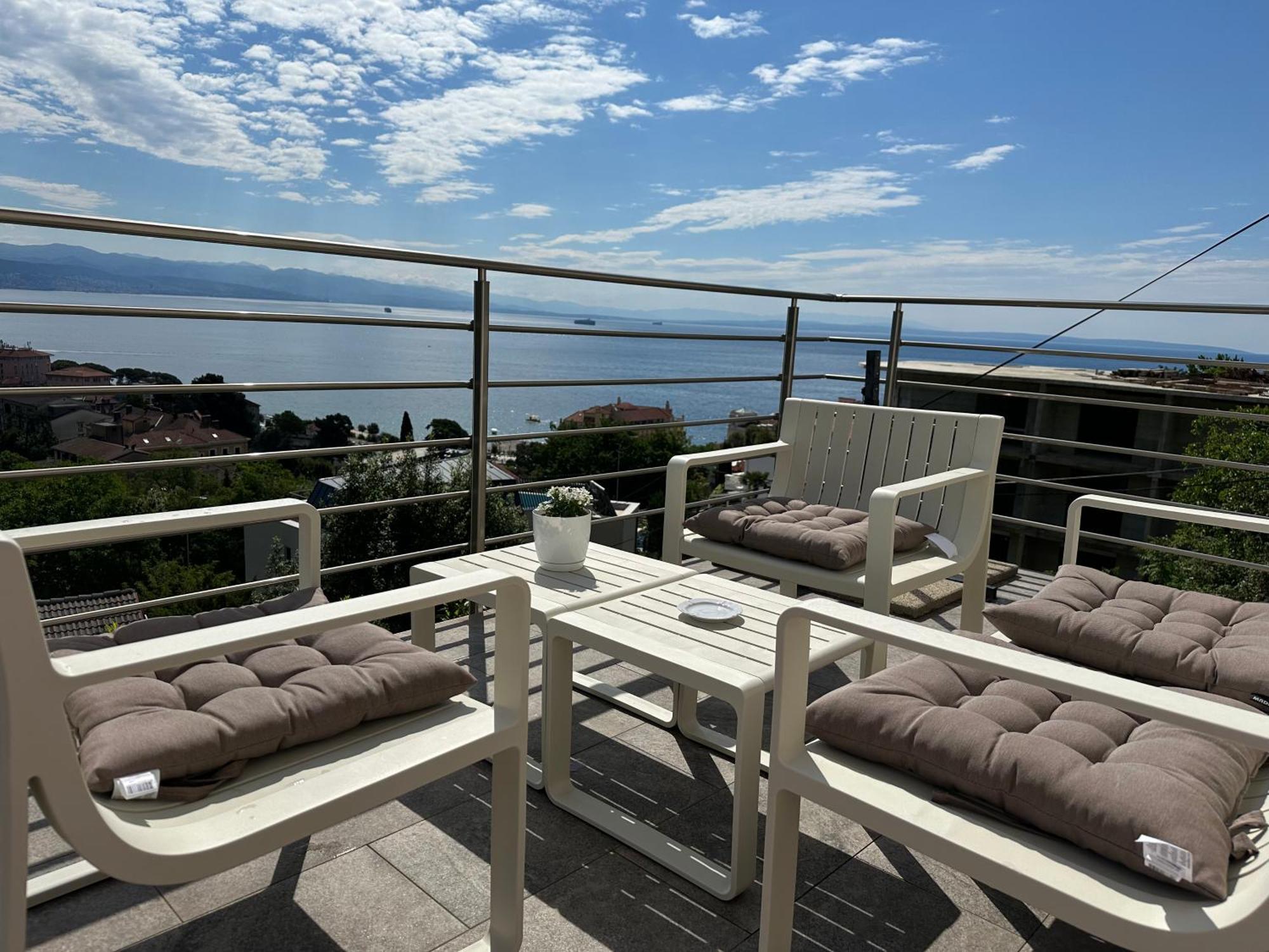 Vacation Home Lucija Slatina  Extérieur photo